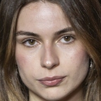 Adele Castillon Nøgen