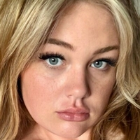 Adelina Manaut Nøgen