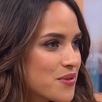 Adria Arjona Nøgen