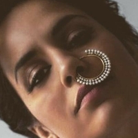Agam Darshi Nøgen