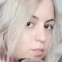 Alanyz Zillmer Nøgen