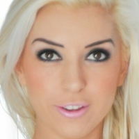 alexadams Nøgen
