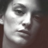 Amber Flowers Nøgen