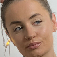 Amy Louise Clement Nøgen