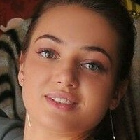 Angely Grace Nøgen