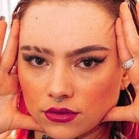 Angie Corine Nøgen