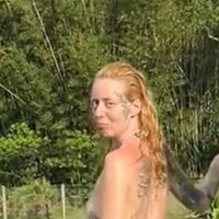 Anja do subúrbio Nøgen