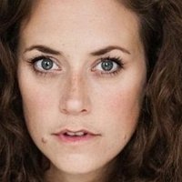 Anja Knauer Nøgen