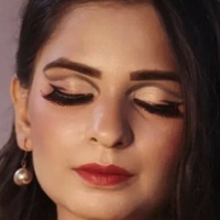 Anjali Gupta Nøgen