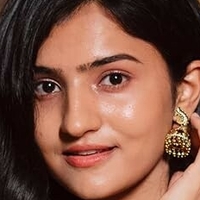 Ankita Dwivedi Nøgen