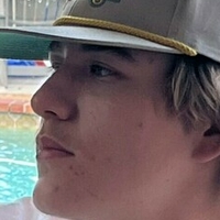 atown.6 Nøgen
