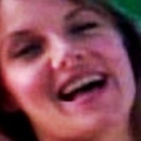 Beverley Hendry Nøgen