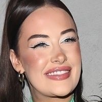 Brooke Schofield Nøgen
