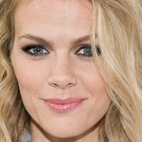 Brooklyn Decker Nøgen