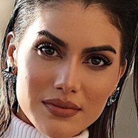 Camila Coelho Nøgen