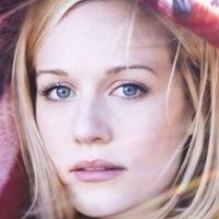 Cara Theobold Nøgen