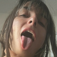 Cassie Volikas Nøgen