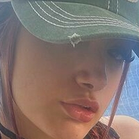 Chxrrychick Nøgen