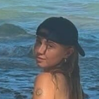 Claire Rosinkranz Nøgen