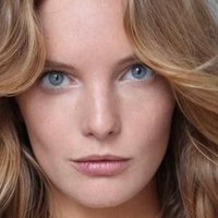 Clara Settje Nøgen