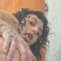 Curly Britney Nøgen