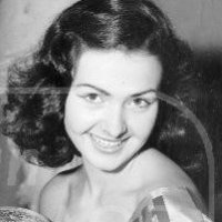 Denise Perrier Nøgen
