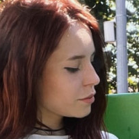 denlyasha Nøgen