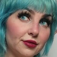 Diskussion: Geena aka Alientrashkitty Nøgen