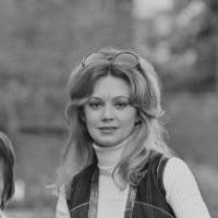 Elaine Taylor Nøgen