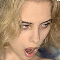 Ella Shaparenko Nøgen
