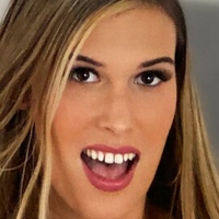 Ella Vatrap Nøgen
