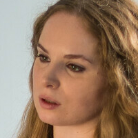 Emily Jezebelle Nøgen