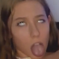 Emmaandjake Nøgen