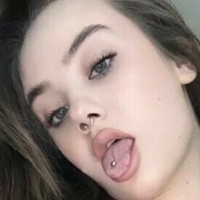 emmeline_sky Nøgen