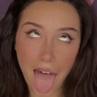 Esmeralda Morichelli Nøgen