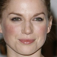 Eva Birthistle Nøgen