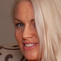 Fergie Armstrong Nøgen