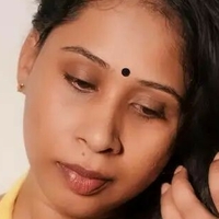 Gowri Mathews Nøgen