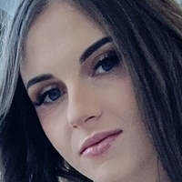 GraceRyan Nøgen