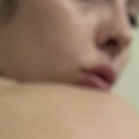 graciehaze Nøgen