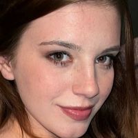 Haley Z Nøgen