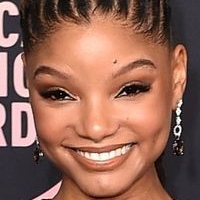 Halle Bailey Nøgen