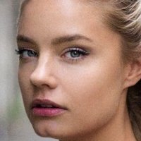Holly Horne Nøgen