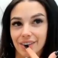 Hotfallingdevil Nøgen