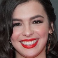 Isabella Gomez Nøgen