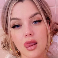 Itsemilynichole Nøgen