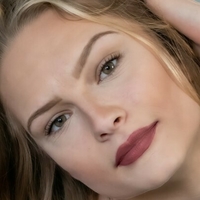 Jade Baby Nøgen