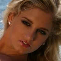 Jenny Mclain Nøgen