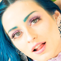 jewelzblu Nøgen