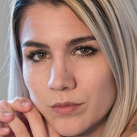 kalifelineplatinum Nøgen